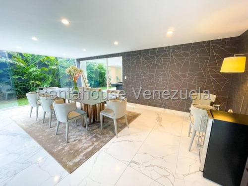 Santa Paula , Casa En Venta , 25-13411 Mim