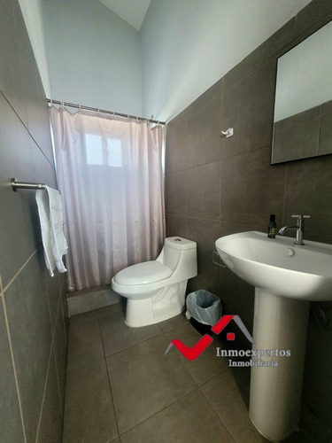 Imagen 8 de 21 de Casa En Venta En El Sector B7 San Cristobal, Zona 8 Mixco