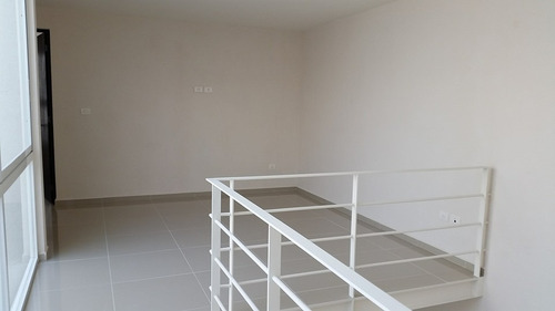 Casa Misión San Joaquín, Atrás De Plaza Constituyentes, 3 Recámaras, Recámara Con Baño En Planta Baja Y Recámara Principal Con Vestidor