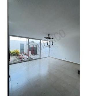 Imagen 6 de 25 de Renta Residencial Juriquilla Santa Fe Con Cuatro Recámaras Y Con Jardín(zen)