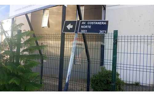 Dpto. En Segundo Piso , Estacionamiento Y A Acond.