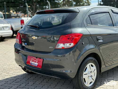 Chevrolet Onix 1.0mt Joye