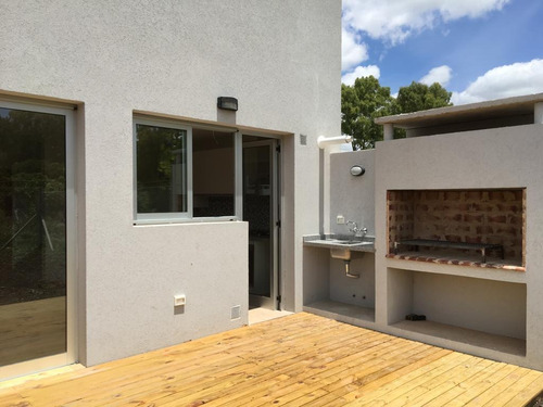 Imagen 26 de 30 de Casa En Venta En Manuel B. Gonnet Barrio San Antonio Dacal Bienes Raices