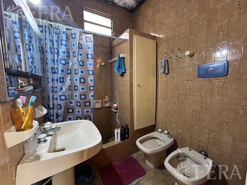 Venta De Casa Multifamiliar En Lanus