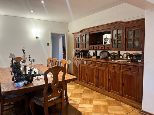 Casa Para Remodelar 4d 4b Barrio Las Lilas, Providencia