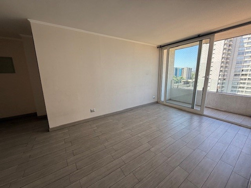 Departamento En Arriendo De 2 Dorm. En Macul