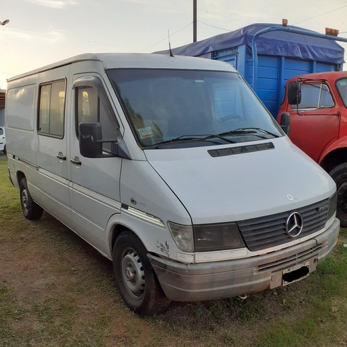 Imagen 2 de 4 de Mercedes-benz Sprinter 2.5 310 Furgon 3550 V1 2000