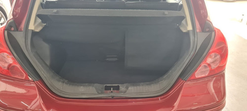 Imagen 7 de 10 de Nissan Tiida 1.8