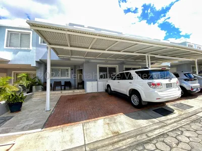 Casa en alquiler
