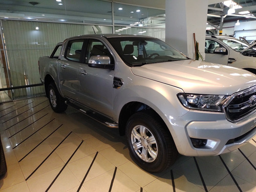 Imagen 12 de 25 de Ford Ranger 4x2 Cd 3.2 Xlt Mt Entrega Inmediata!