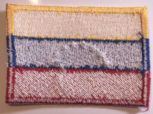 Imagen 2 de 3 de Parche Bandera Venezuela Bordado 100%