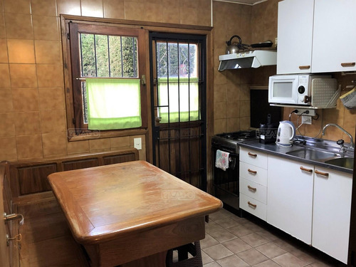 Imagen 11 de 23 de Departamento Duplex En Venta Ubicado En Jardín Botánico, Bariloche, Patagonia