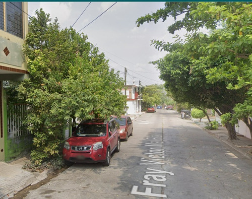 Sk17 Gran Oportunidad, Hermosa Casa En Venta En Magisterial Tuxtla Gutierrez (ideal Para Inversion O Para Comenzar Con Tu Patrimonio A Costo Accesible, Pago En 2 Exhibiciones) No Infonavit