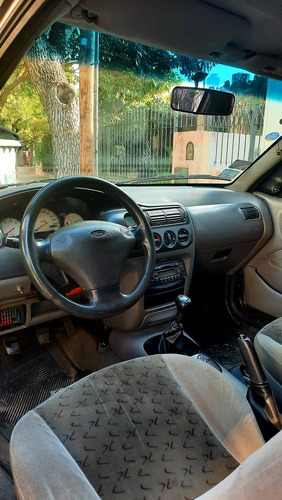 Ford Escort 1.8 Coupe Si 1999