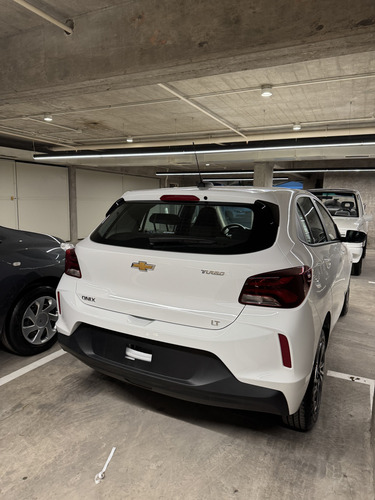 Chevrolet Onix 1.0 Lt