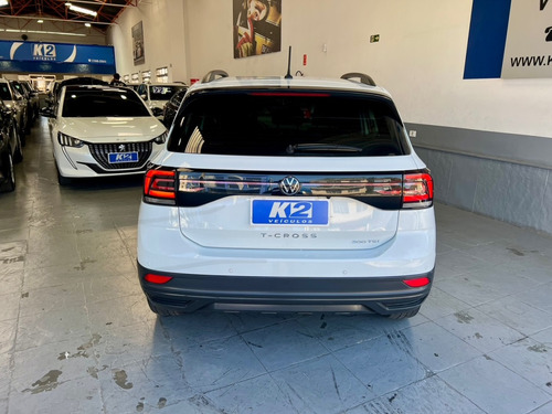 Volkswagen T-Cross 1.0 200 TSI TOTAL FLEX SENSE AUTOMÁTICO