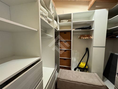 Casa Amoblada En Arriendo De 2 Dorm. En El Arrayan