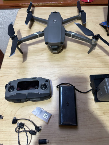 Drone Dji Mavic 2 Pro Con Cámara 4k Gray 3 Baterias