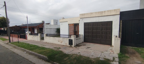 Venta Casa 3dormitorios B° Parque Republica