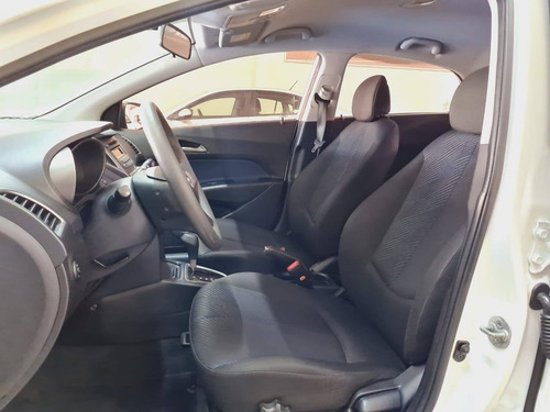 Imagem 9 de 9 de Hyundai Hb20 1.6 Comfort Style 16v Flex 4p Automático