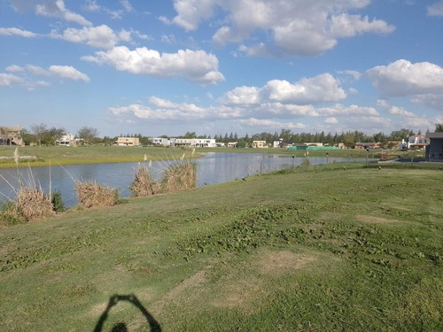 Imagen 3 de 5 de Hermoso Lote Al Agua En San Matias
