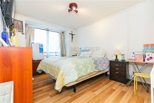 Departamento En Venta De 3 Dorm. En Providencia