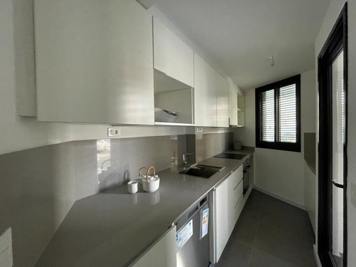 Imagen 3 de 15 de Excelente Apartamento 3 Dormitorios En Primera Línea Malvín - Lyra #104