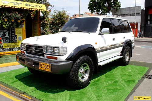 Toyota Burbuja 4.5 Vx