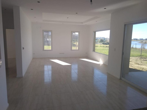 Imagen 22 de 30 de Casa 5 Ambientes Preciosa !!con Renta Agosto 2022.