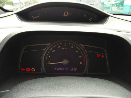 Imagem 7 de 8 de Honda Civic 1.8 Lxs 4p Gasolina
