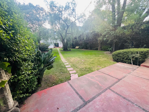 Terreno En Venta En Jardines Del Pedregal A Dos Cuadras De Plaza Artz
