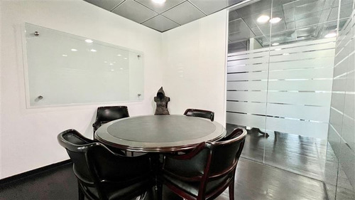 Oficina En Arriendo En Las Condes