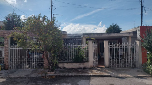 Amplia Casa Sola Planta En Venta Merida, Itzimna (avc-2265)