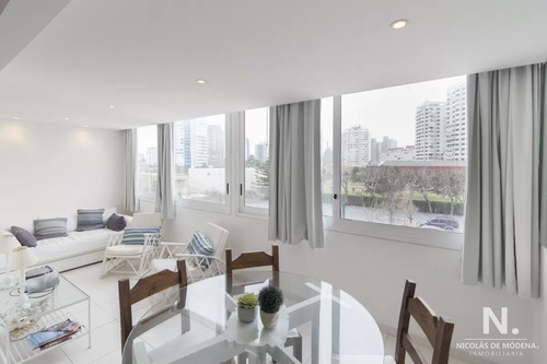 Apartamento En Venta Edificio Vanguardia- Parada 1 Mansa-punta Del Este