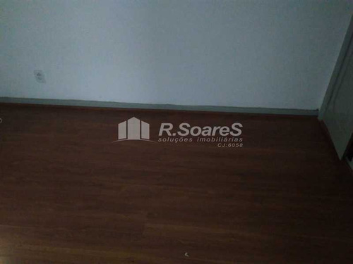 Imagem 12 de 15 de Apartamento Com 3 Quartos Em São Cristovão. Rua Fonseca Teles - Cpap30518