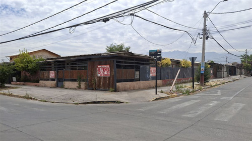 Casa En Venta De 3 Dorm. En Lo Espejo