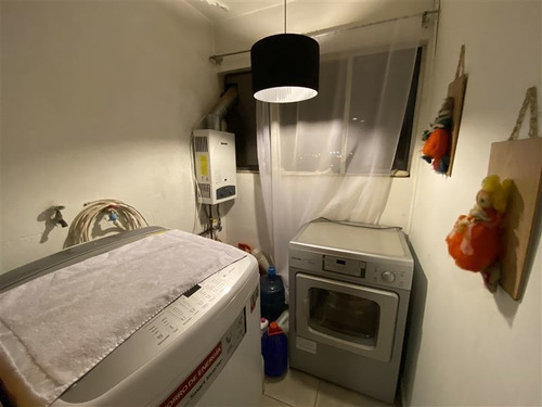 Imagen 15 de 17 de Depto Remodelado. 3 Dorm, 1 Baño, Porcelanato, Loggia