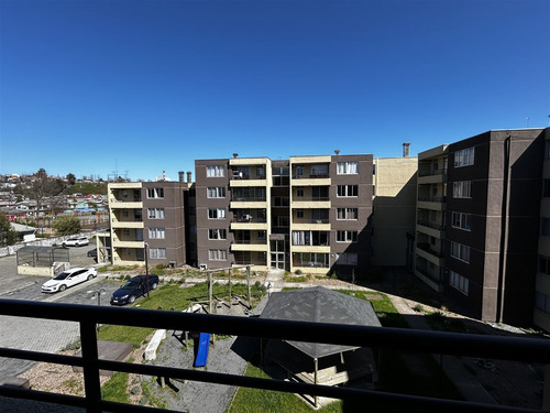 Departamento En Arriendo De 3 Dorm. En Coronel