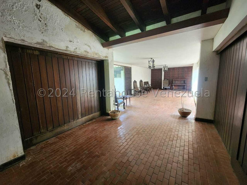 Terreno En Venta En Los Chorros