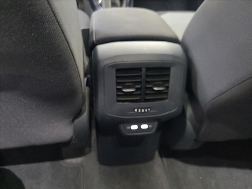 Volkswagen T-Cross 1.0 200 TSI TOTAL FLEX COMFORTLINE AUTOMÁTICO