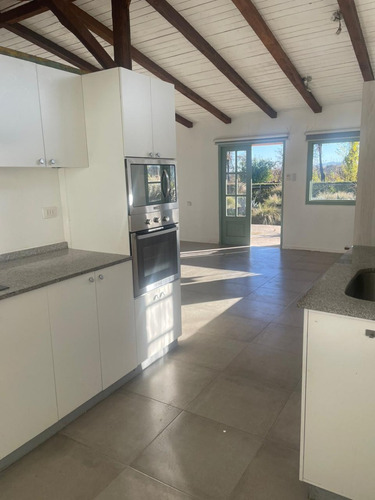 Acogedora Casa En Arriendo En Pirque