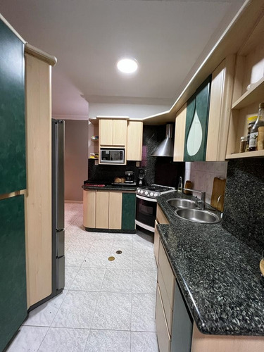 Apartamento En Res. Magnolia Plaza Cod. India-1620
