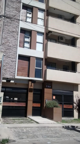 Departamento  En Venta Ubicado En Castelar, Morón, G.b.a. Zona Oeste