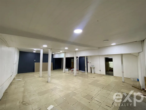 Vendo Local Comercial Esquina Más Dpto.en Fundo El Carmen