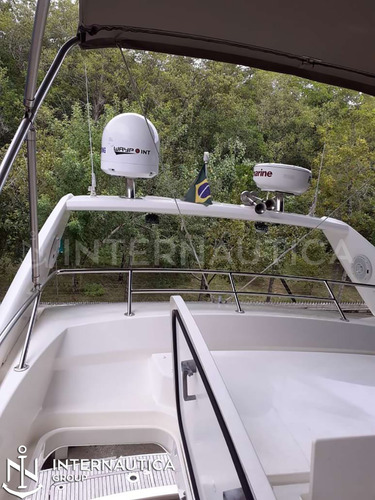 Imagem 13 de 13 de Prestige 40 2014 Intermarine Azimut Ferretti Phantom