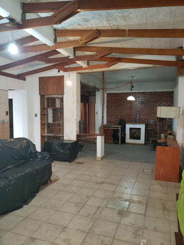Imagen 1 de 14 de Casa Ph 7 Hab,3baños,terraza,parrilla Lavadero,yerbal 300