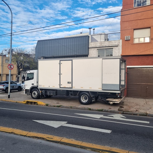 Mercedes Benz Atego 1419 Año 2017 Con 138.000 Con Caja