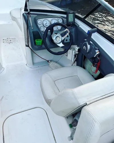 Quicksilver 1700