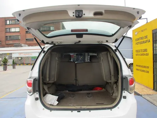 Toyota Fortuner Sr5 4x4 2700cc At Aa