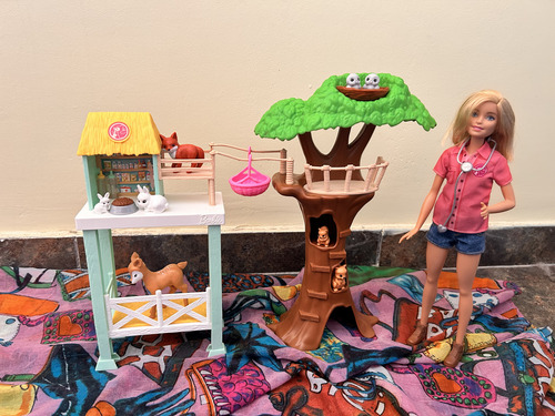 Barbie Veterinaria Del Bosque